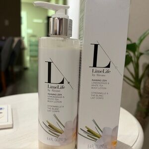 LimeLife by Alcone Raining Zen Lemongrass & White Tea Body Lotion - White